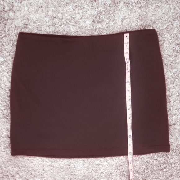 Mini Skirt - Picture 5 of 8